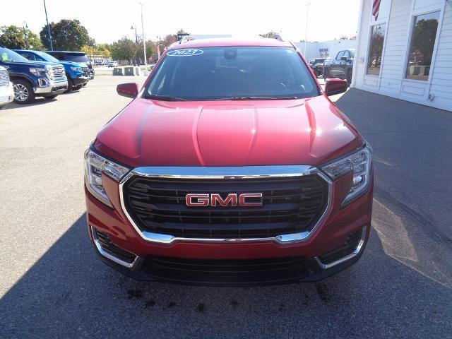 Used 2023 GMC Terrain SLE with VIN 3GKALMEGXPL211698 for sale in Frankenmuth, MI