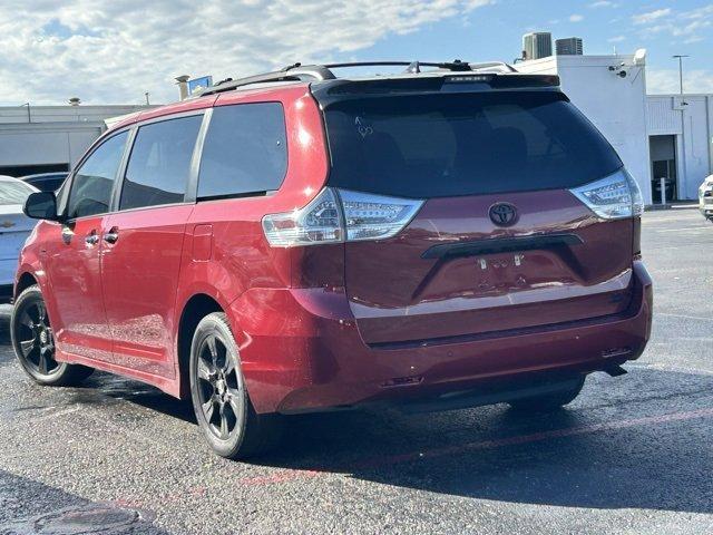 2020 Toyota Sienna Vehicle Photo in DALLAS, TX 75244-5909