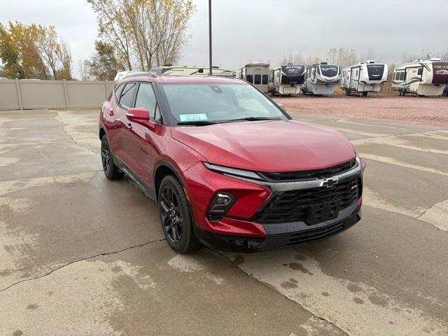 Used 2024 Chevrolet Blazer RS with VIN 3GNKBKRS5RS195609 for sale in Lennox, SD