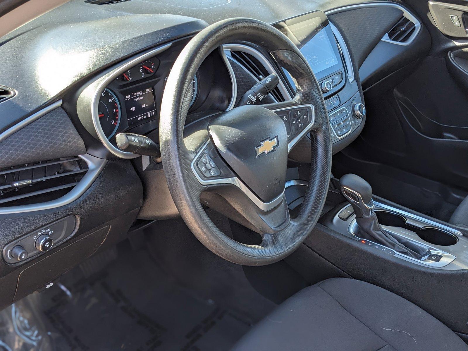 2022 Chevrolet Malibu Vehicle Photo in GOLDEN, CO 80401-3850