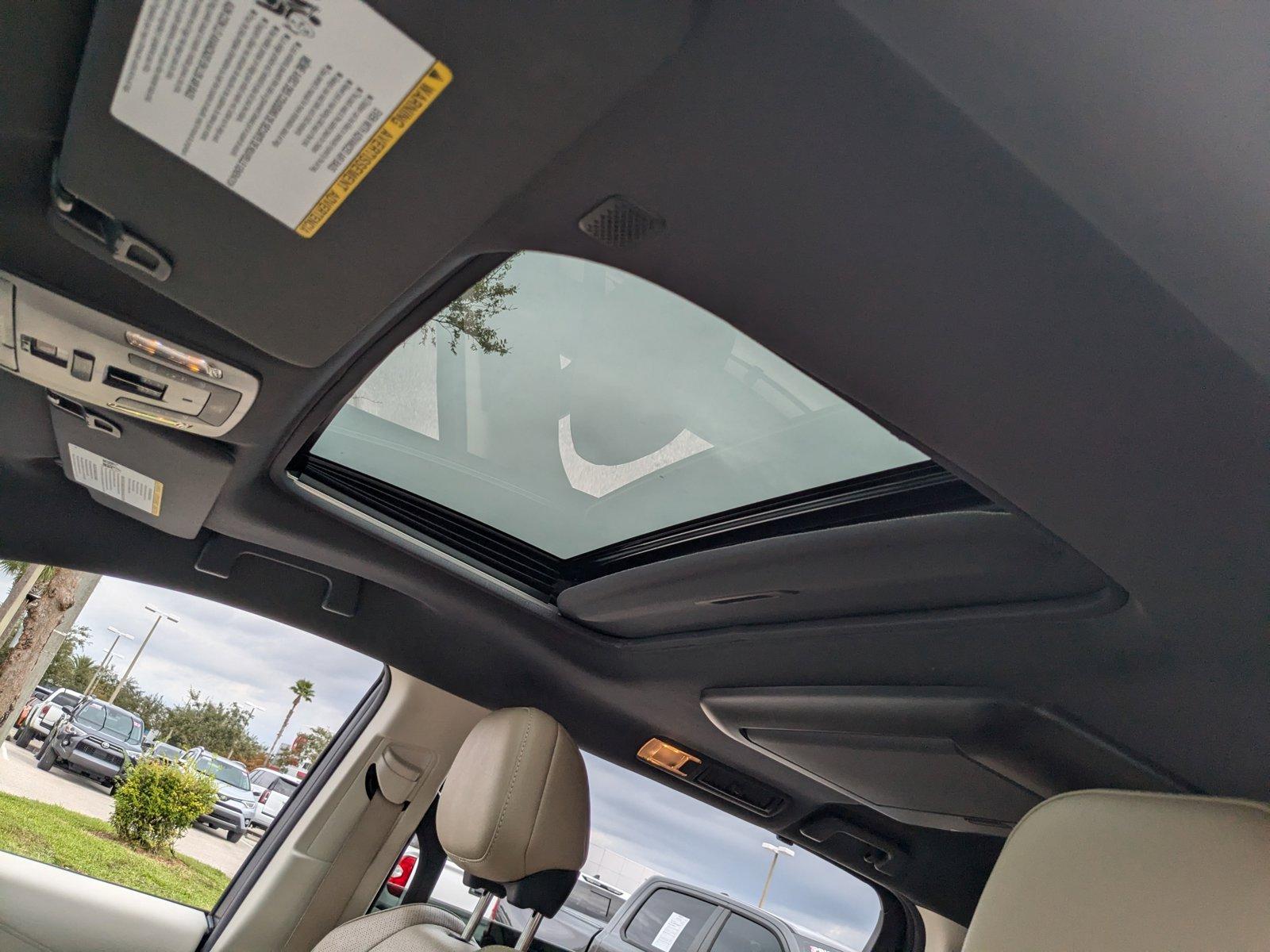 2022 Toyota Sienna Vehicle Photo in Winter Park, FL 32792