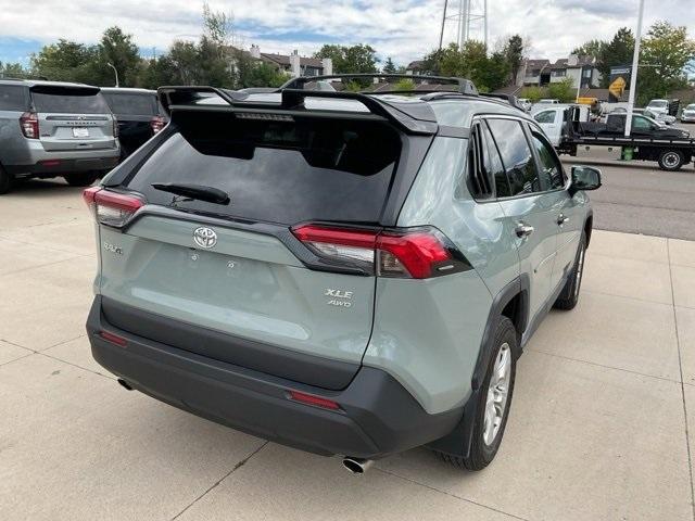 2019 Toyota RAV4 Vehicle Photo in ENGLEWOOD, CO 80113-6708