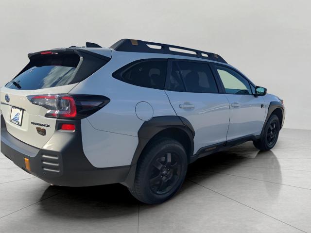 2022 Subaru Outback Vehicle Photo in Green Bay, WI 54304