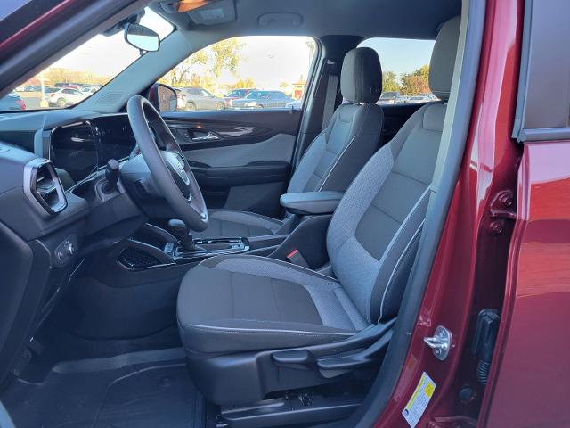 2024 Chevrolet Trailblazer Vehicle Photo in JOLIET, IL 60435-8135