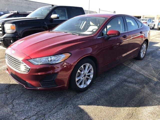 Used 2019 Ford Fusion SE with VIN 3FA6P0HDXKR127263 for sale in Akron, OH