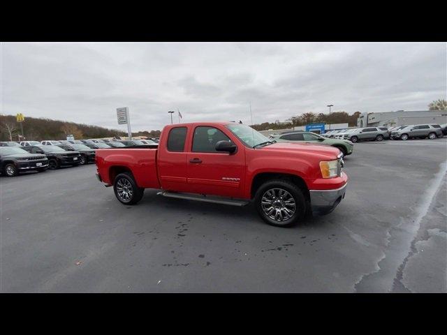 Used 2013 GMC Sierra 1500 SLE with VIN 1GTR1VE02DZ143785 for sale in Linn, MO