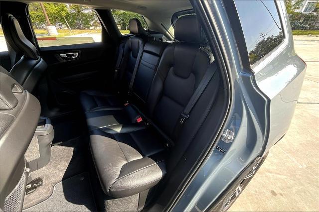 2022 Volvo XC60 Vehicle Photo in Houston, TX 77007