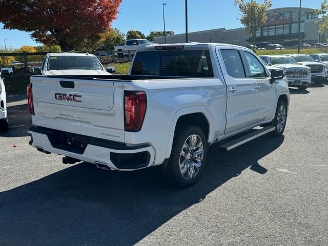 2025 GMC Sierra 1500 Vehicle Photo in LOWELL, MA 01852-4336