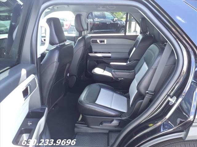 2022 Ford Explorer Vehicle Photo in Saint Charles, IL 60174