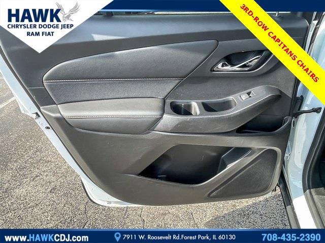 2021 Chevrolet Traverse Vehicle Photo in Plainfield, IL 60586