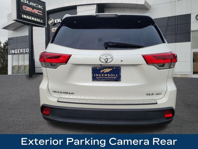 2019 Toyota Highlander Vehicle Photo in WATERTOWN, CT 06795-3318