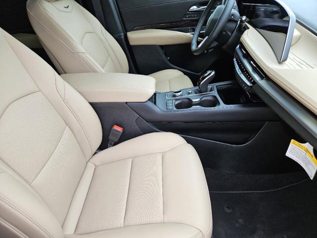 2024 Cadillac XT4 Vehicle Photo in TERRELL, TX 75160-3007