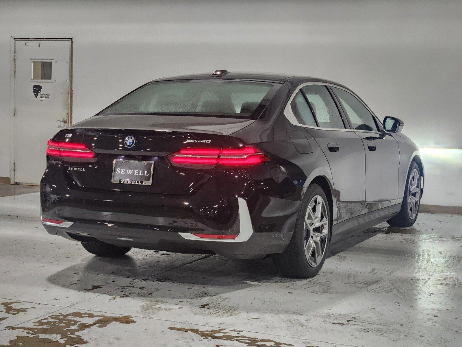 2025 BMW i5 Vehicle Photo in GRAPEVINE, TX 76051