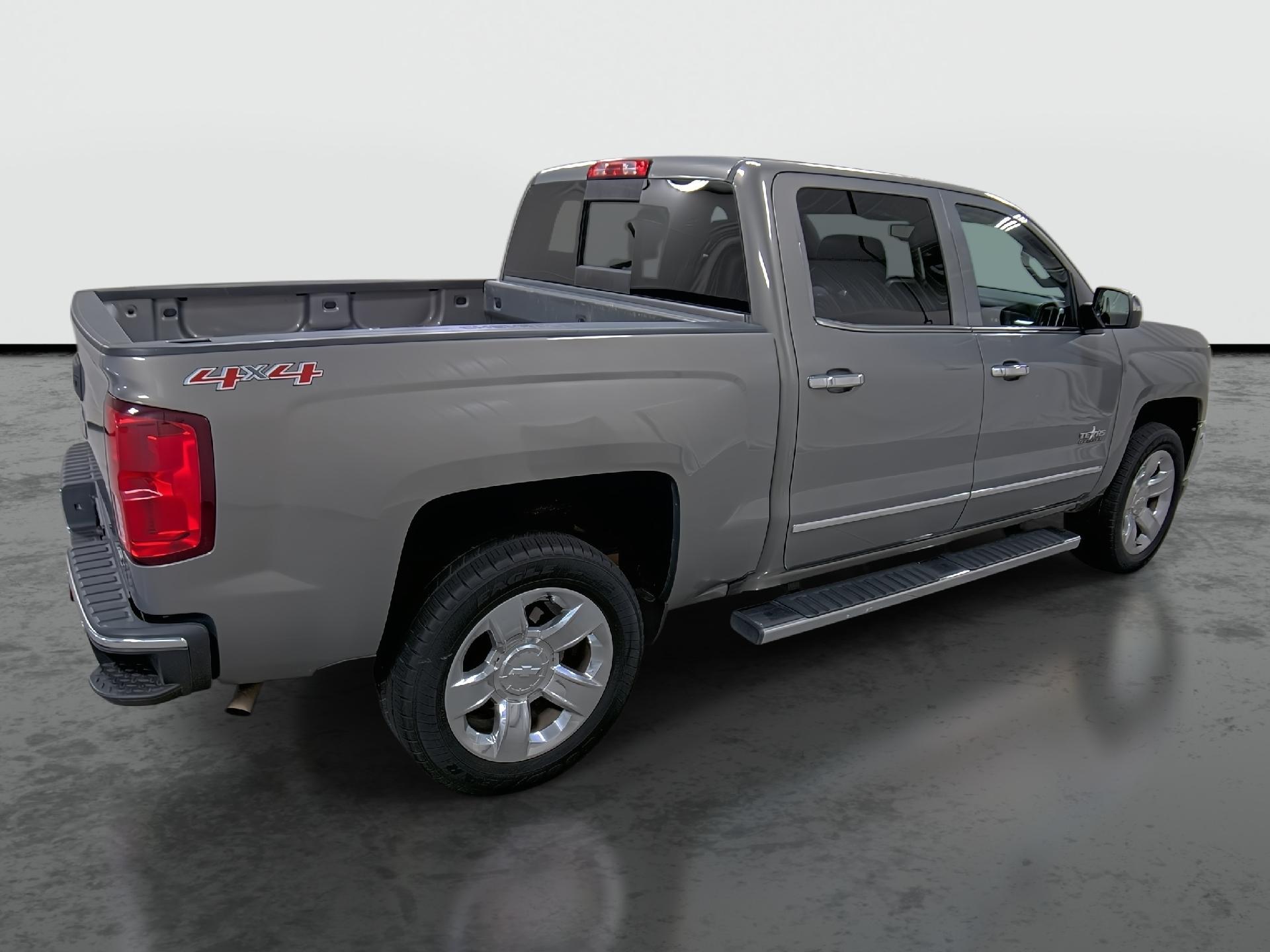 2017 Chevrolet Silverado 1500 Vehicle Photo in HANNIBAL, MO 63401-5401