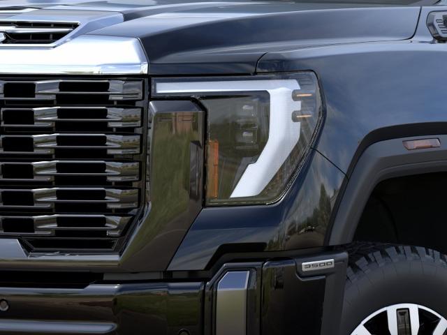 2024 GMC Sierra 3500HD Vehicle Photo in WILLIAMSVILLE, NY 14221-2883