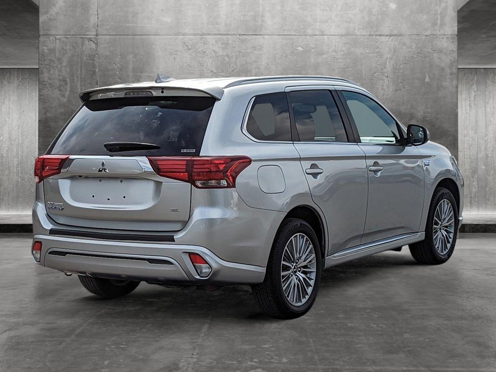 2022 Mitsubishi Outlander PHEV Vehicle Photo in Spokane Valley, WA 99212