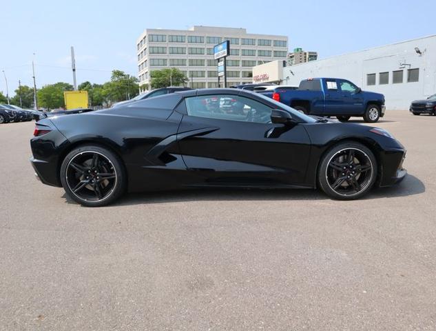 Used 2021 Chevrolet Corvette 2LT with VIN 1G1YB3D48M5110310 for sale in Detroit, MI