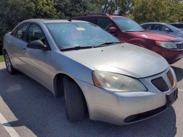 2008 Pontiac G6 Vehicle Photo in Green Bay, WI 54304