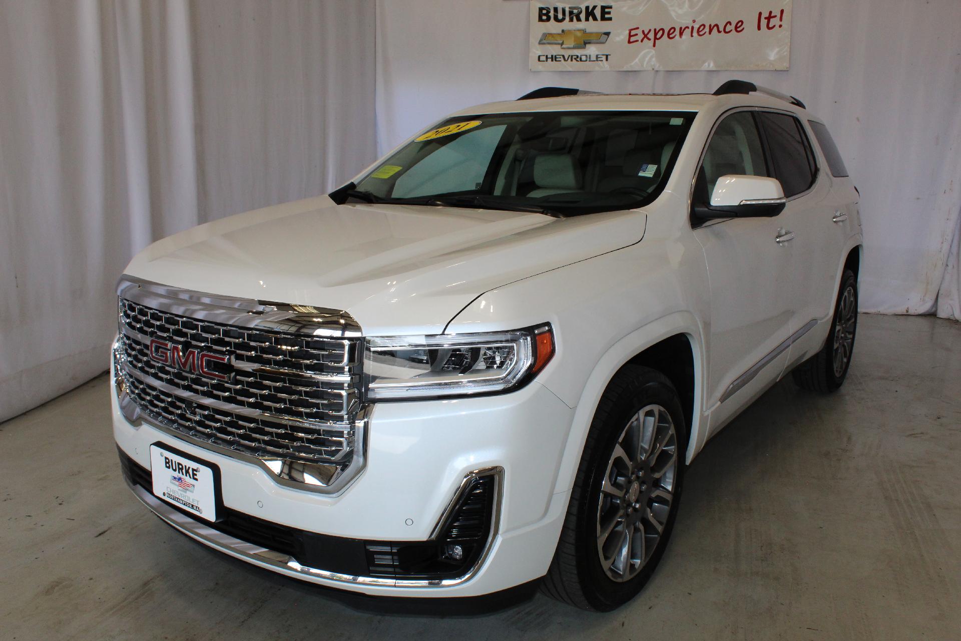 2021 GMC Acadia Vehicle Photo in NORTHAMPTON, MA 01060-1120