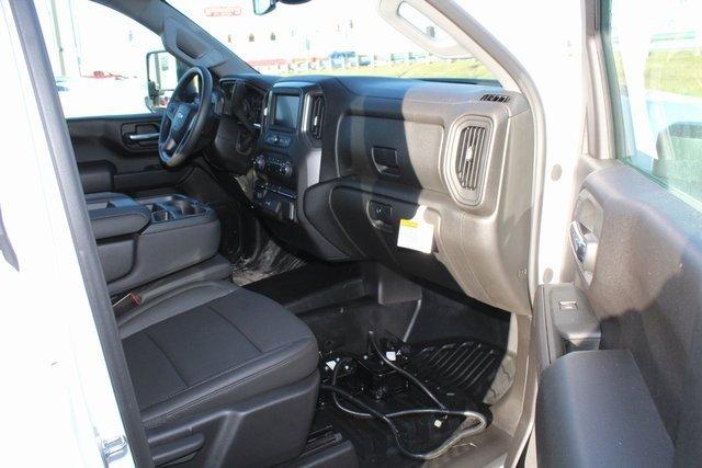 2024 Chevrolet Silverado 3500 HD Chassis Cab Vehicle Photo in SAINT CLAIRSVILLE, OH 43950-8512