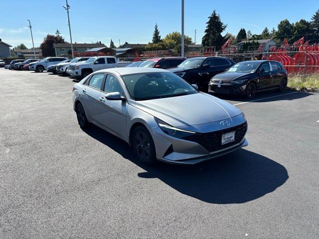 2023 Hyundai ELANTRA Vehicle Photo in Puyallup, WA 98371