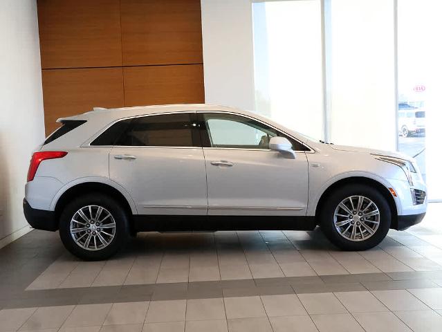 2017 Cadillac XT5 Vehicle Photo in LIBERTYVILLE, IL 60048-3287