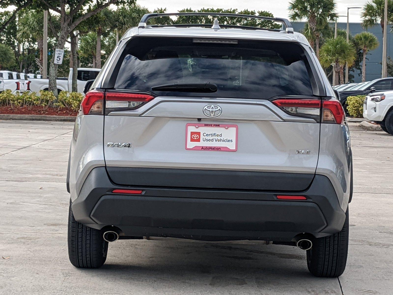 2021 Toyota RAV4 Vehicle Photo in Davie, FL 33331