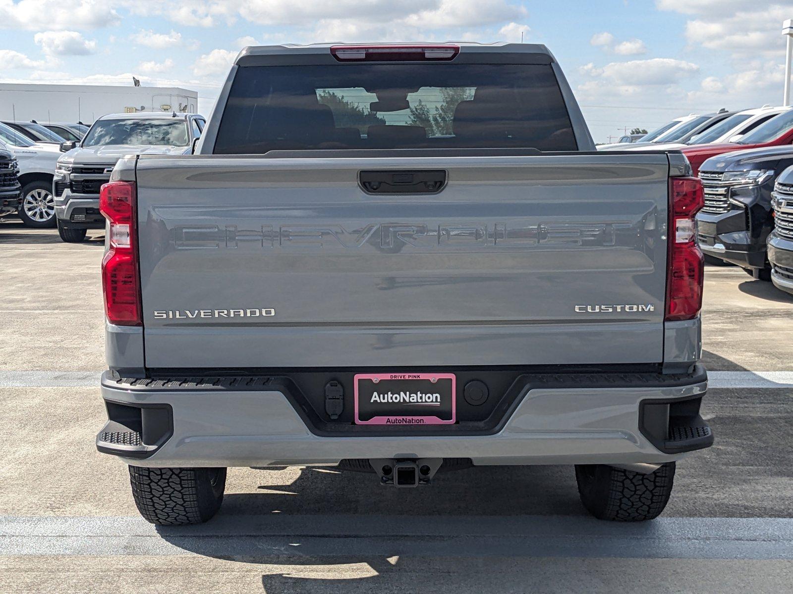 2025 Chevrolet Silverado 1500 Vehicle Photo in MIAMI, FL 33172-3015