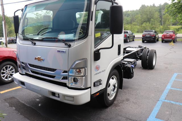 2023 Chevrolet Low Cab Forward 4500 XD Vehicle Photo in MONTICELLO, NY 12701-3853