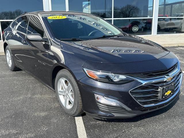 Used 2022 Chevrolet Malibu 1LS with VIN 1G1ZB5ST1NF188336 for sale in Kansas City