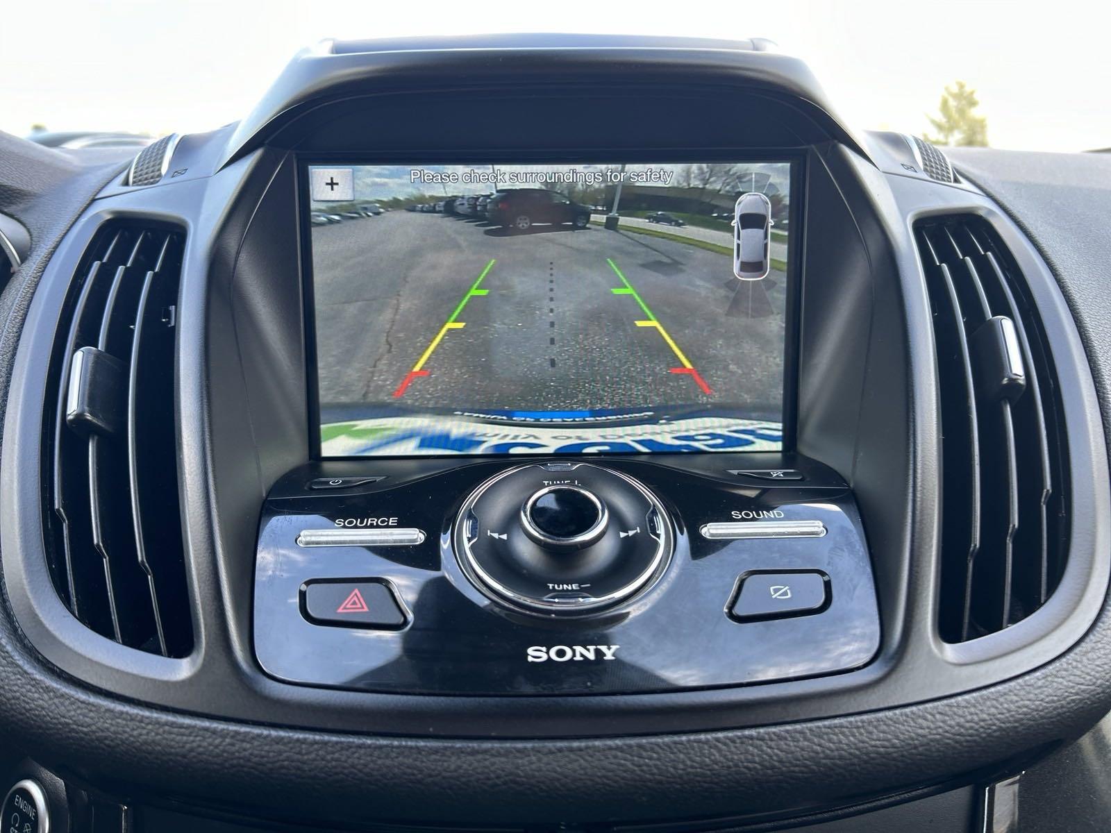 2019 Ford Escape Vehicle Photo in Cedar Rapids, IA 52402