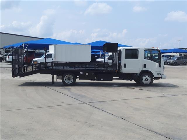 2024 Chevrolet 4500 XD LCF Diesel Vehicle Photo in Denton, TX 76205