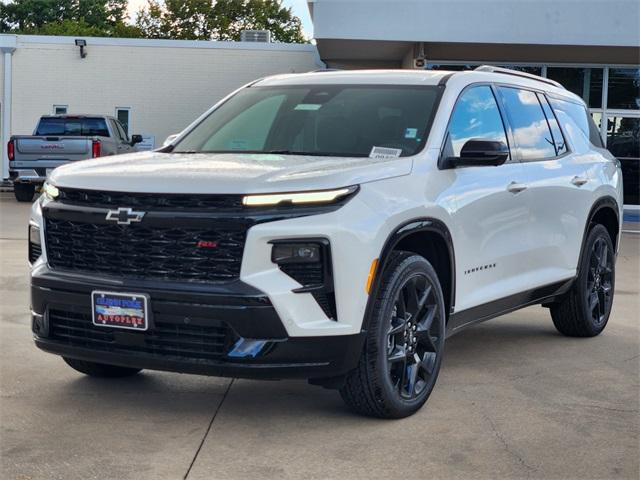 2024 Chevrolet Traverse Vehicle Photo in GAINESVILLE, TX 76240-2013