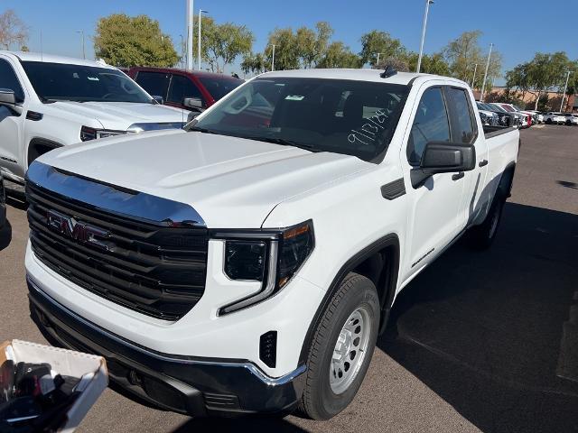 2025 GMC Sierra 1500 Vehicle Photo in GOODYEAR, AZ 85338-1310