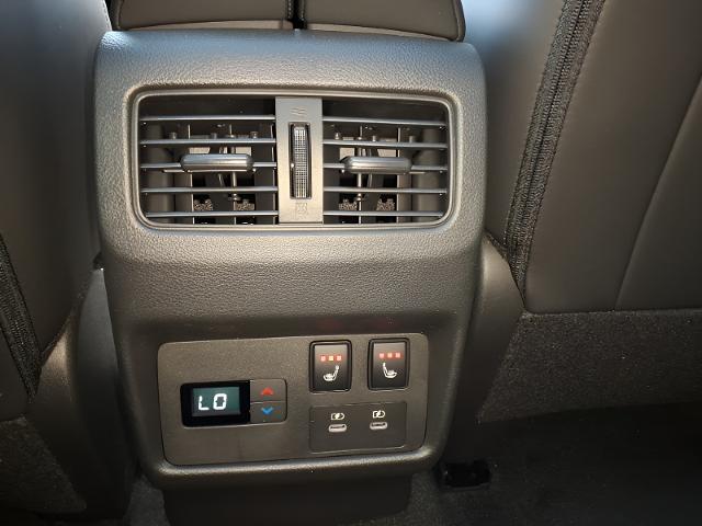 2024 Nissan Rogue Vehicle Photo in Oshkosh, WI 54904