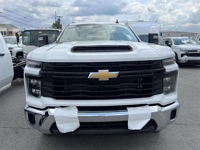 2024 Chevrolet Silverado 2500 HD Vehicle Photo in ALCOA, TN 37701-3235