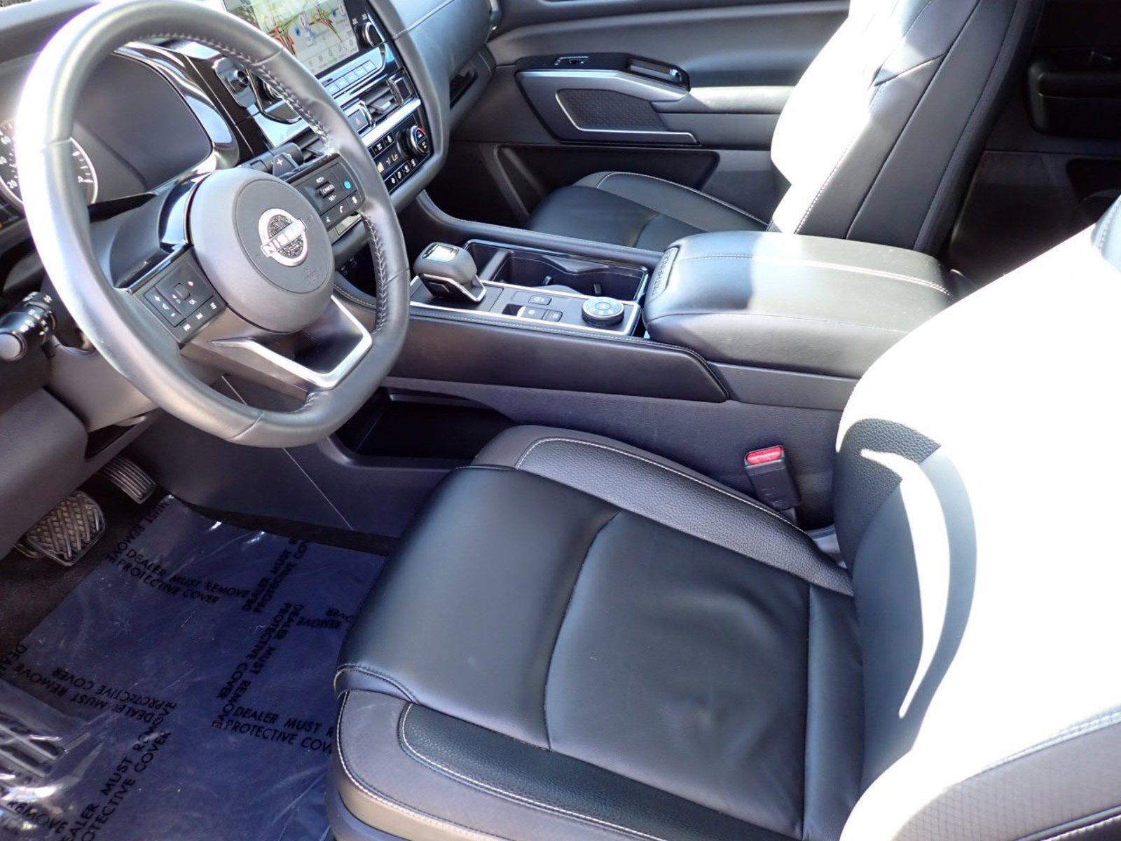 2023 Nissan Pathfinder Vehicle Photo in DENVER, CO 80221-3610