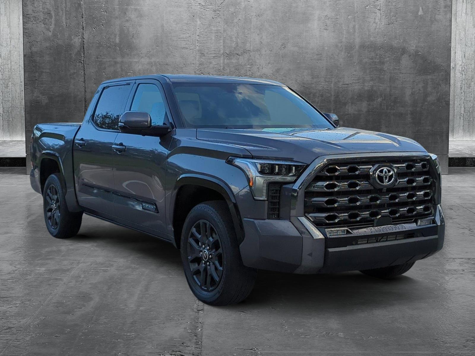 2022 Toyota Tundra 4WD Vehicle Photo in Ft. Myers, FL 33907