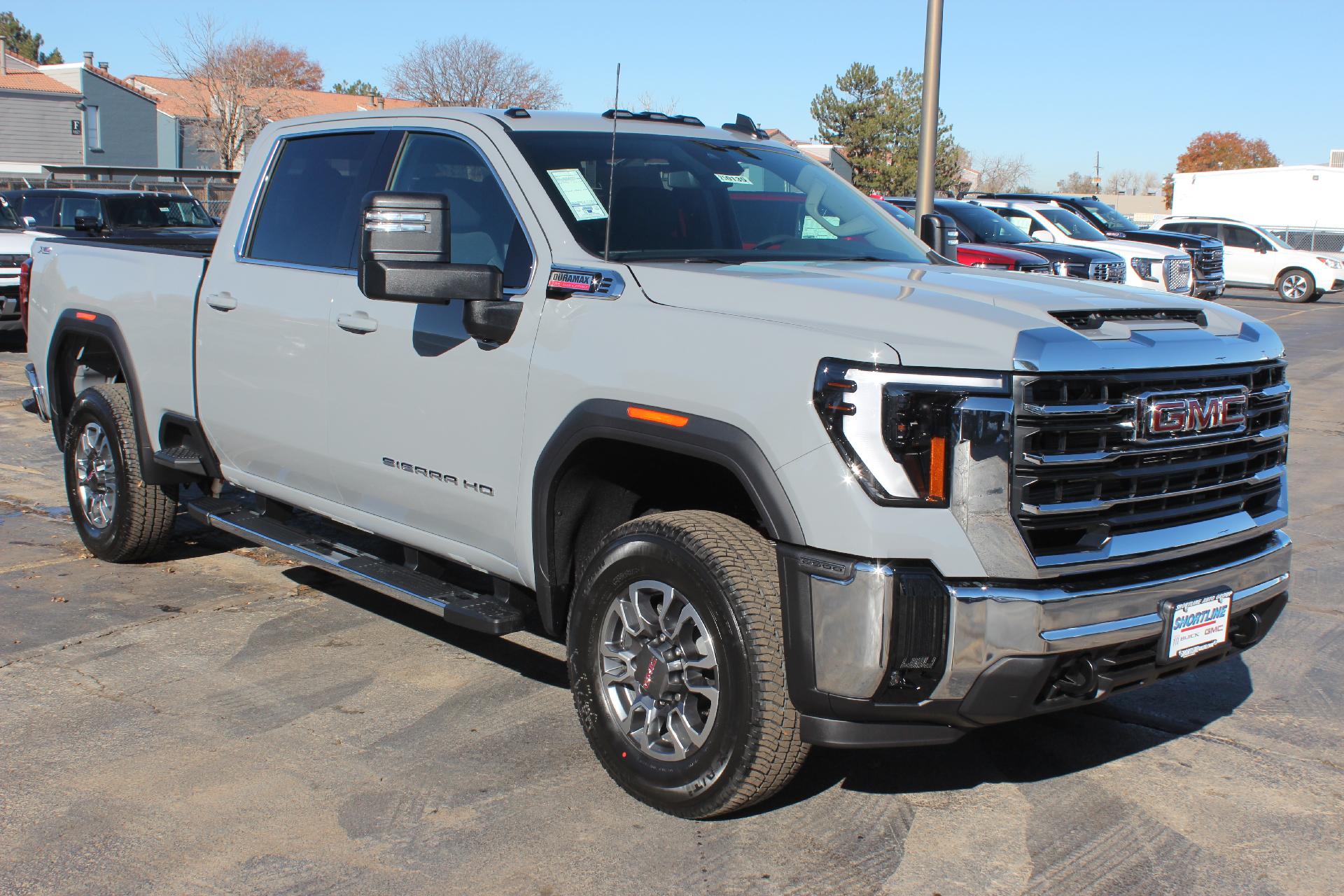 2025 GMC Sierra 2500 HD Vehicle Photo in AURORA, CO 80012-4011