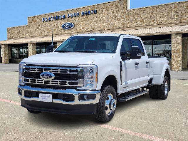 2024 Ford Super Duty F-350 DRW Vehicle Photo in Pilot Point, TX 76258-6053