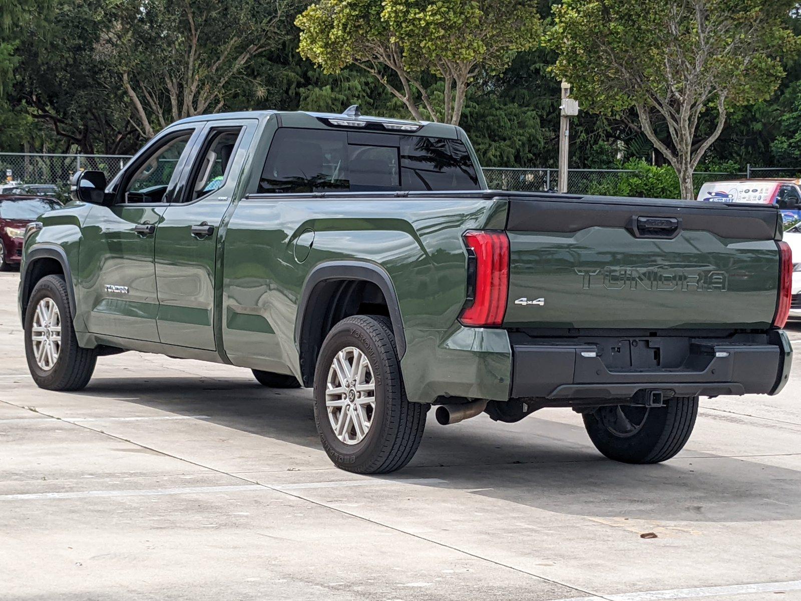 2022 Toyota Tundra 4WD Vehicle Photo in Davie, FL 33331