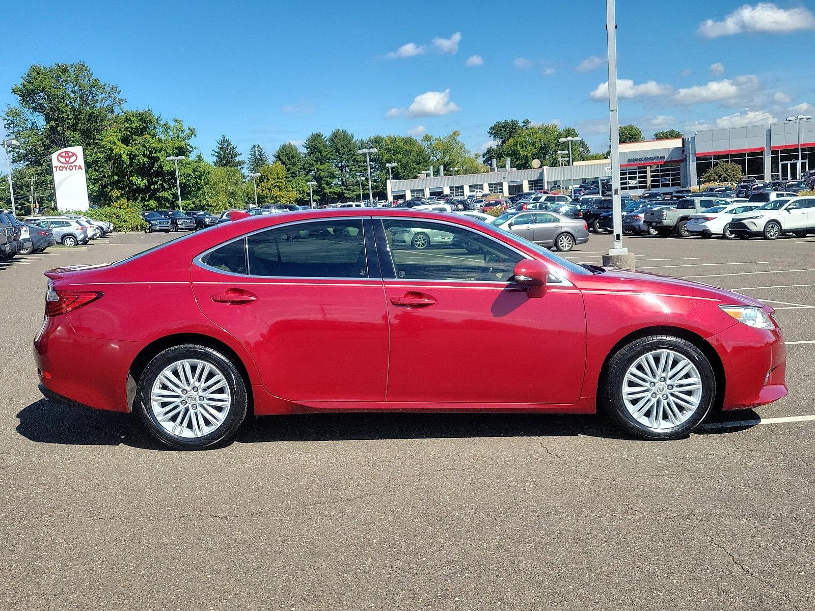 2015 Lexus ES 350 Vehicle Photo in Trevose, PA 19053