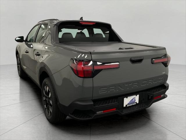 2025 Hyundai SANTA CRUZ Vehicle Photo in Appleton, WI 54913