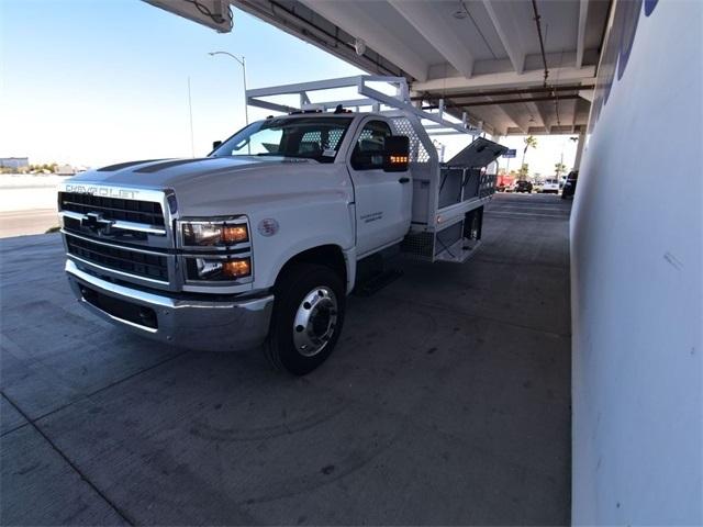 2023 Chevrolet Silverado 5500 HD Vehicle Photo in LAS VEGAS, NV 89118-3267