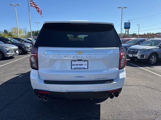 2024 Chevrolet Suburban Vehicle Photo in SAUK CITY, WI 53583-1301