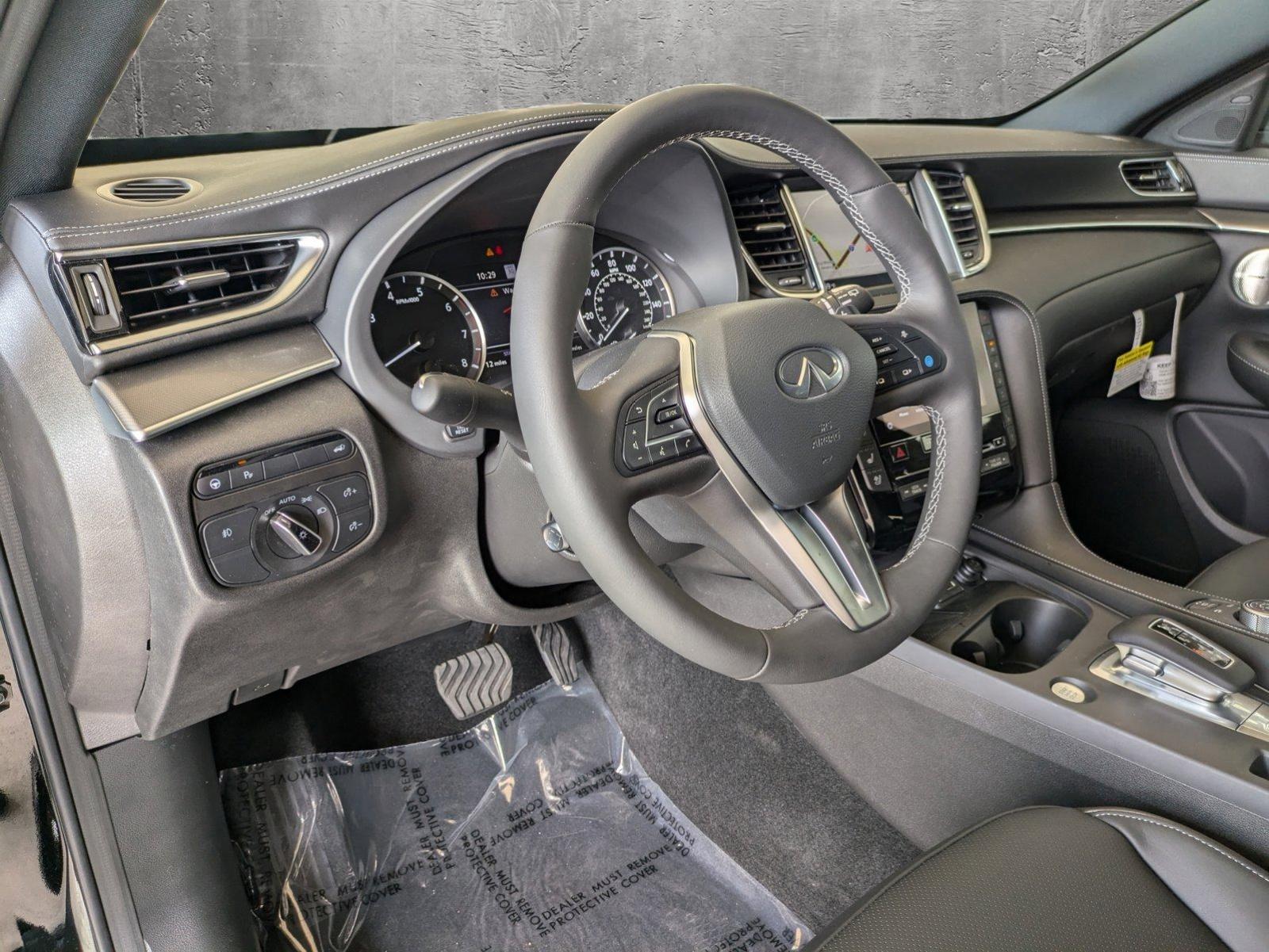 2025 INFINITI QX55 Vehicle Photo in Tustin, CA 92782