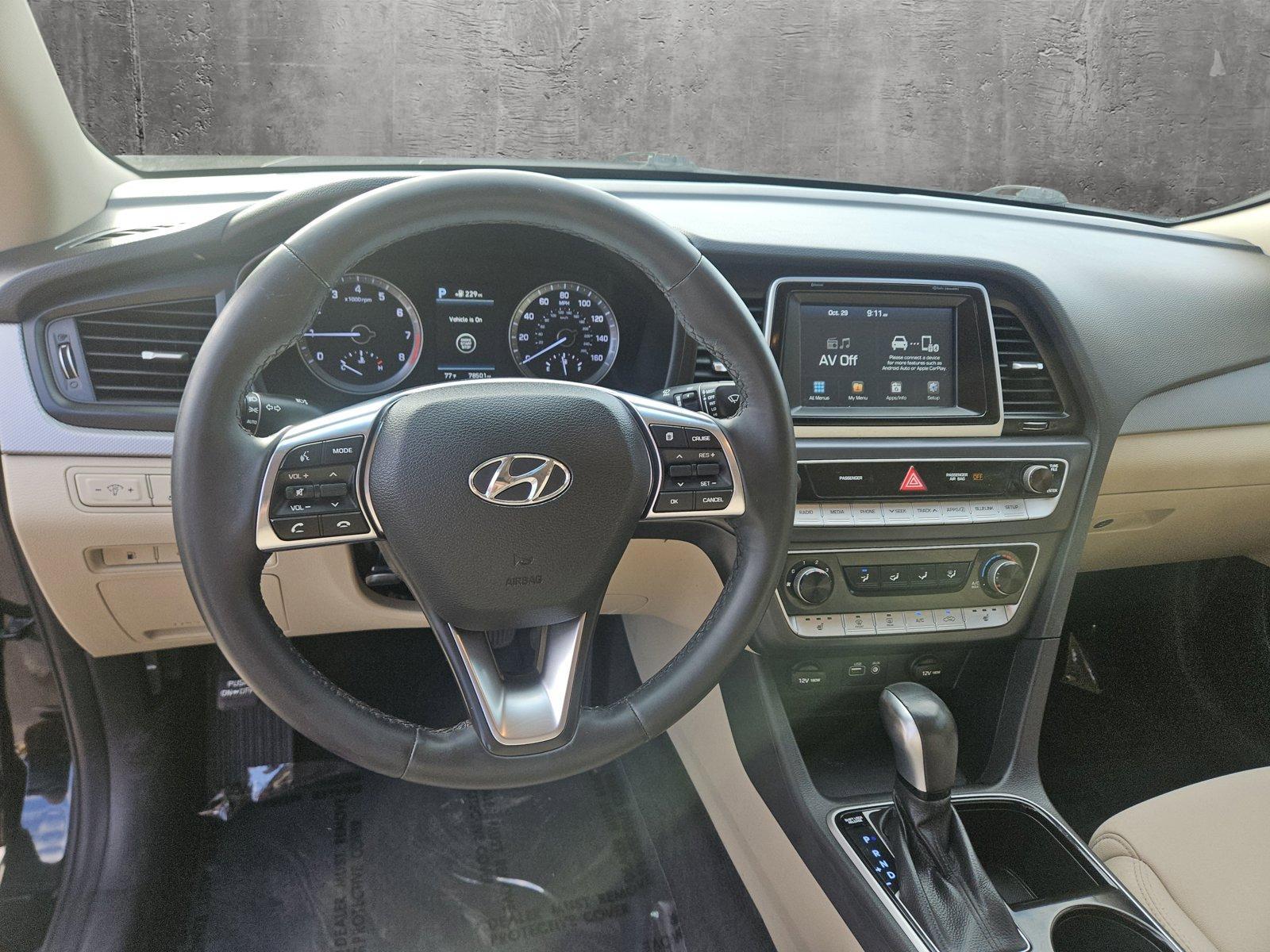 2018 Hyundai Sonata Vehicle Photo in NORTH RICHLAND HILLS, TX 76180-7199