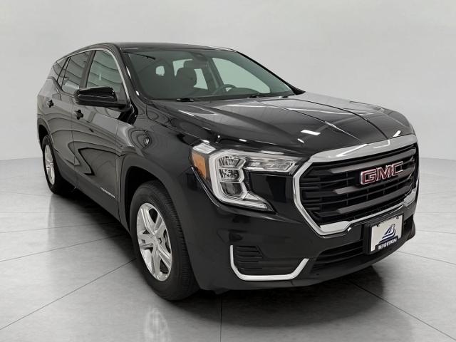 2023 GMC Terrain Vehicle Photo in GREEN BAY, WI 54303-3330