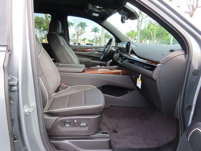 2024 Cadillac Escalade Vehicle Photo in DELRAY BEACH, FL 33483-3294