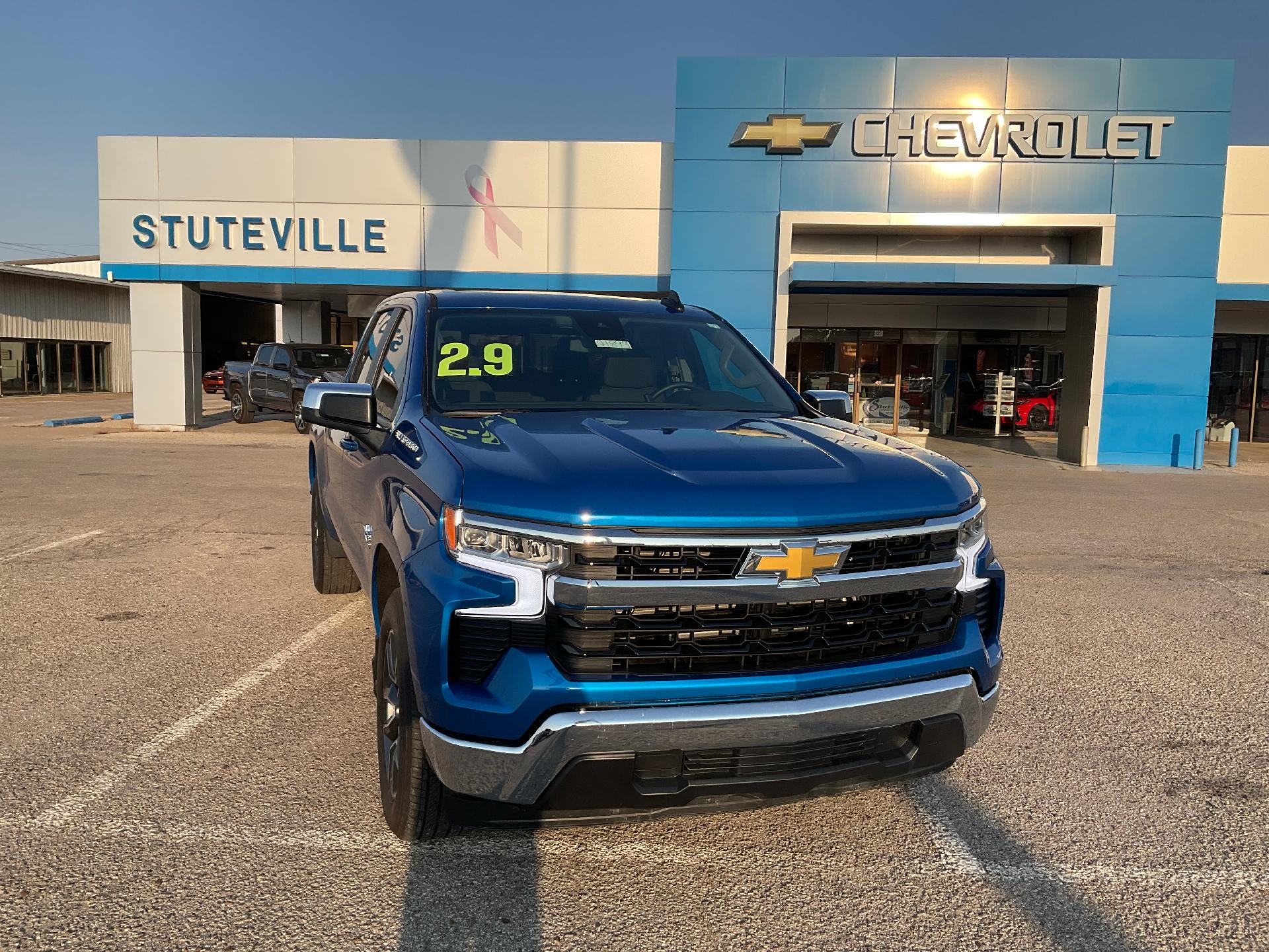 2024 Chevrolet Silverado 1500 Vehicle Photo in PONCA CITY, OK 74601-1036